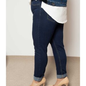 Jeggings de corte pitillo en color azul oscuro